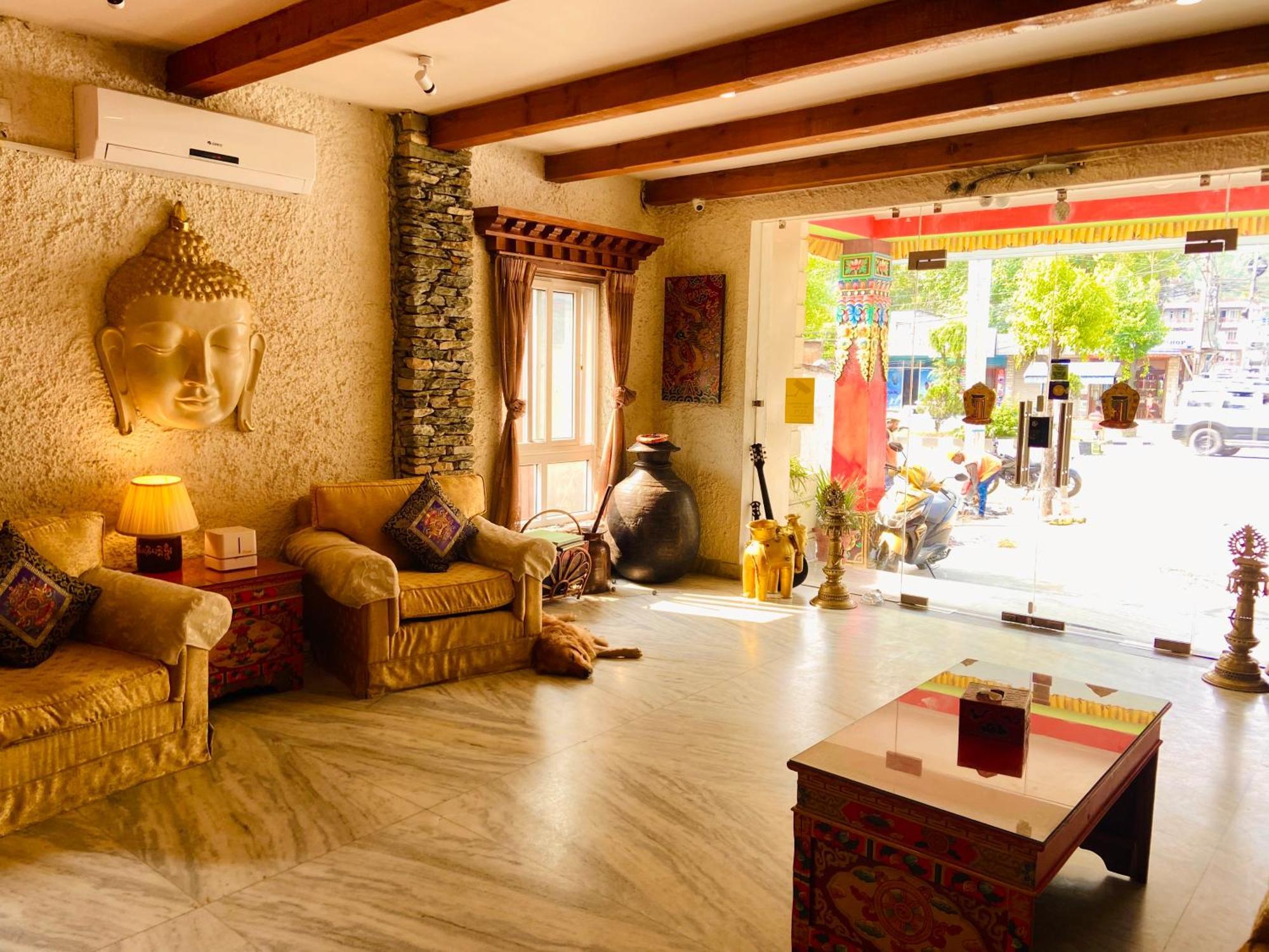 Three Jewels Boutique Hotel Pokhara Eksteriør bilde