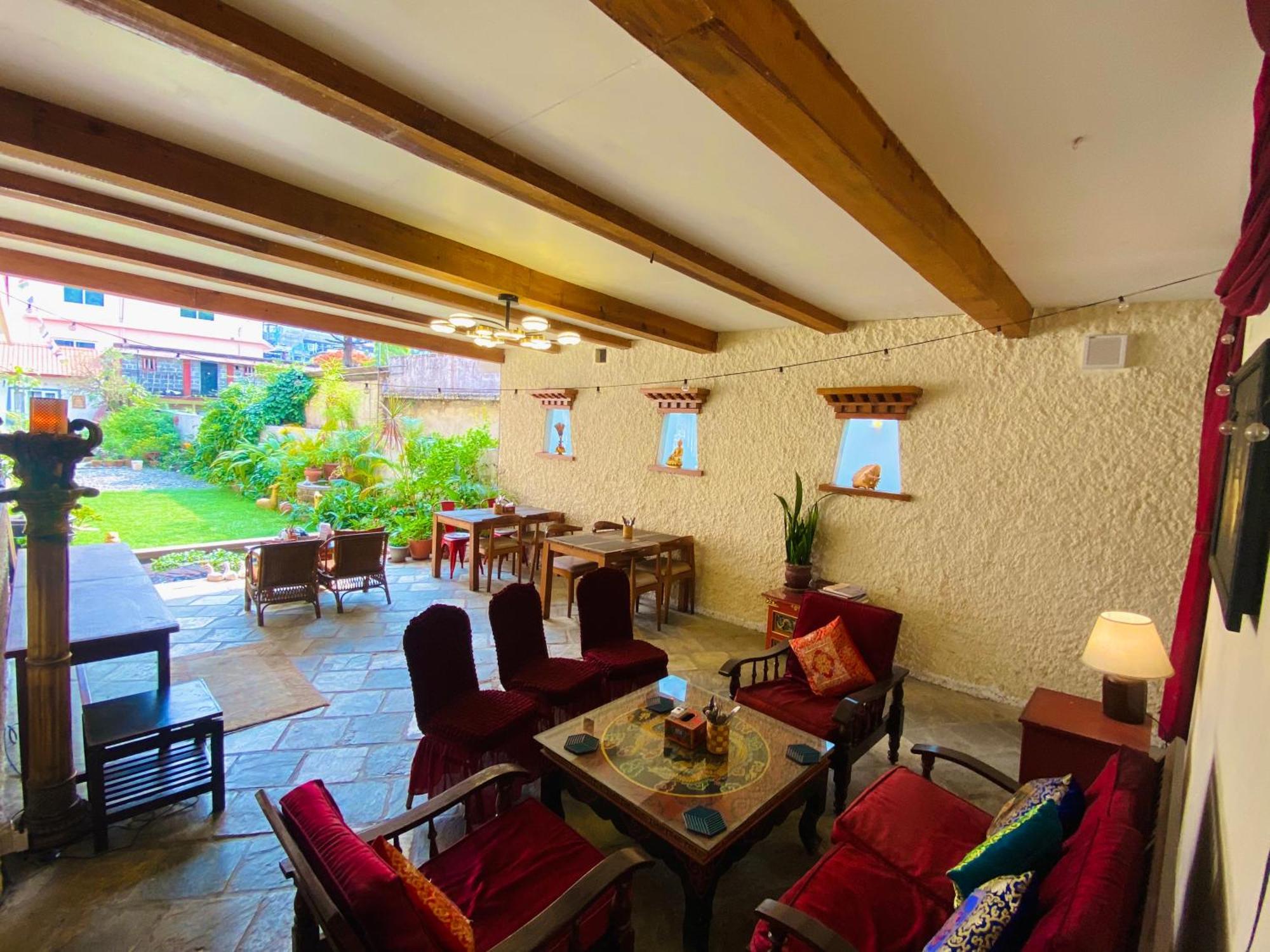 Three Jewels Boutique Hotel Pokhara Eksteriør bilde