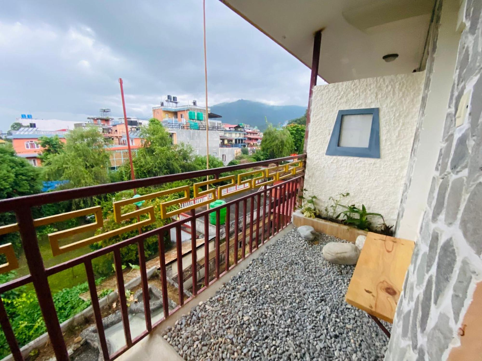 Three Jewels Boutique Hotel Pokhara Eksteriør bilde