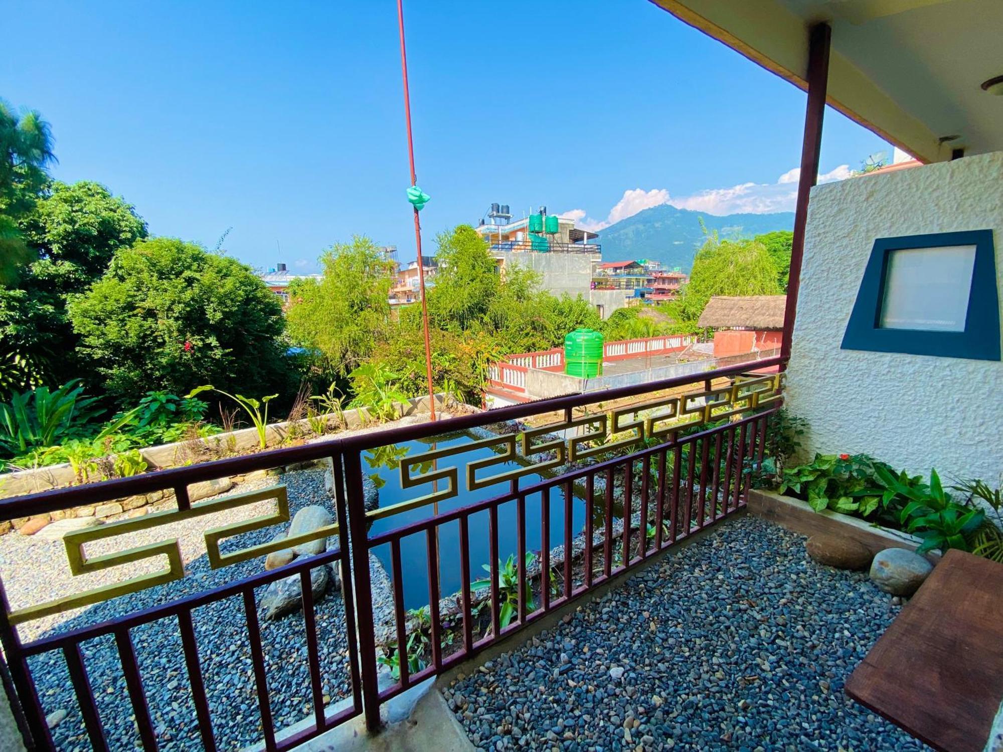 Three Jewels Boutique Hotel Pokhara Eksteriør bilde