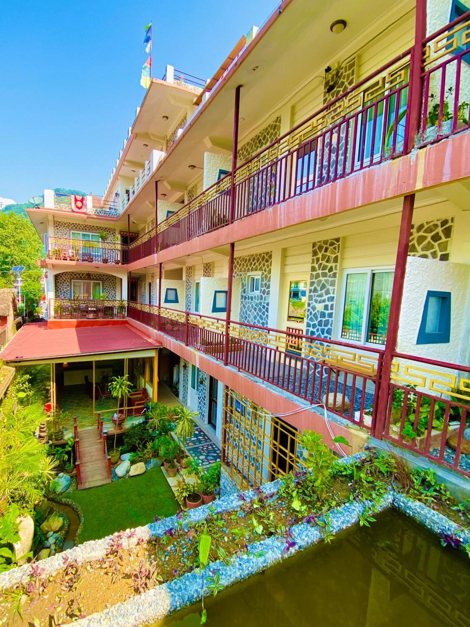 Three Jewels Boutique Hotel Pokhara Eksteriør bilde